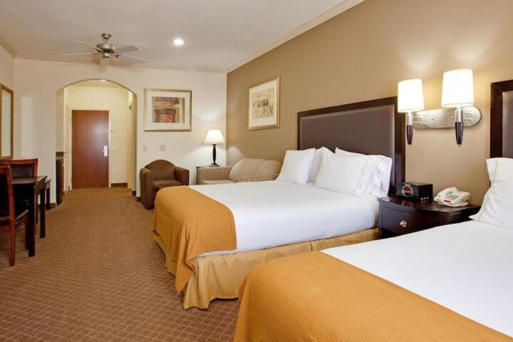 Aspen Grand Hotel Laporte La Porte Bagian luar foto