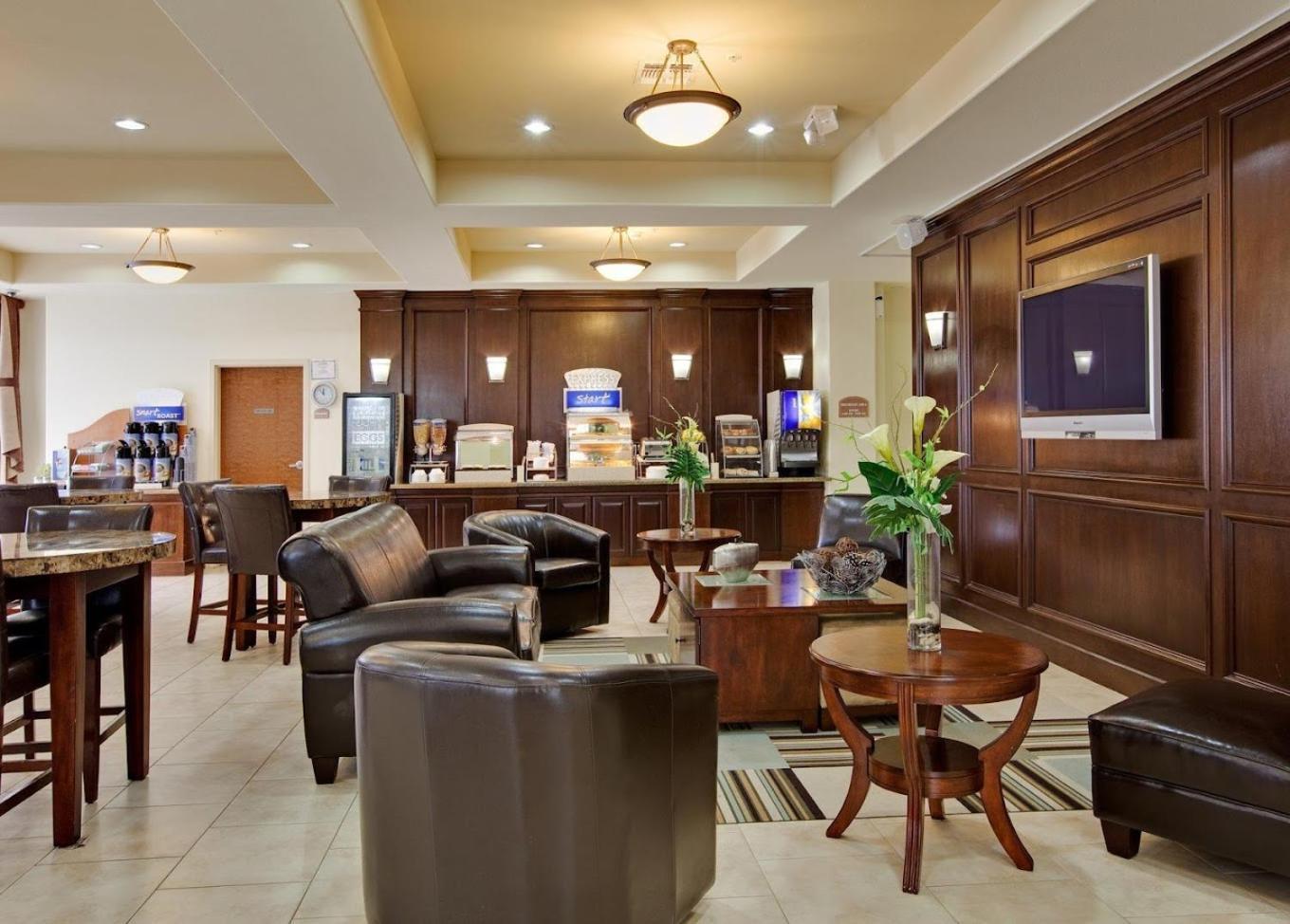Aspen Grand Hotel Laporte La Porte Bagian luar foto